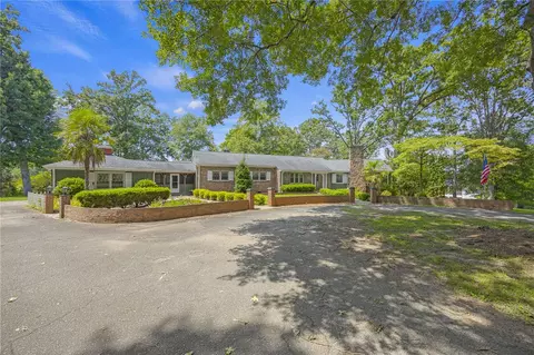 Exterior - 111 Mountain View Dr, Easley, SC 29640 photo 2 of 14