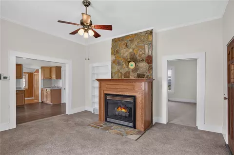 Living - 418 Gerber St, Walhalla, SC 29691 photo 3 of 5
