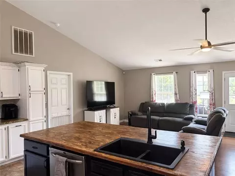 Kitchen - 1237 Massey Rd, Pendleton, SC 29670 photo 3 of 3