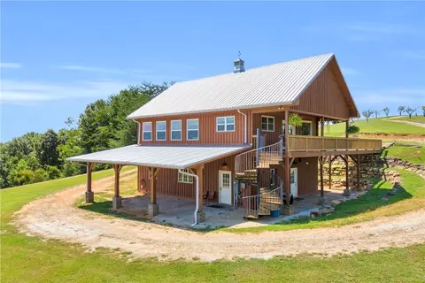 Exterior - 498 Raines Rd, Mountain Rest, SC 29664 photo 3 of 4