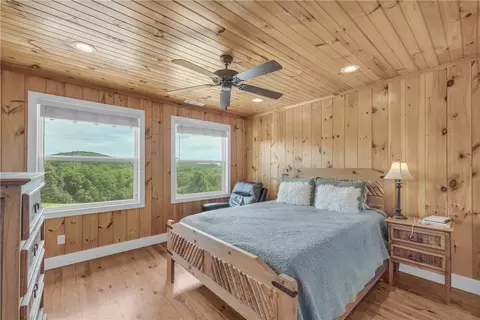 Bedroom - 498 Raines Rd, Mountain Rest, SC 29664 photo 1 of 4