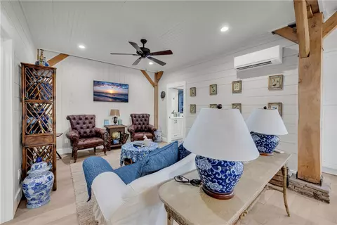 Living - 498 Raines Rd, Mountain Rest, SC 29664 photo 3 of 3