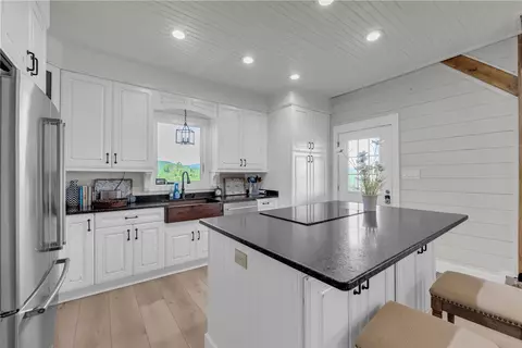 Kitchen - 498 Raines Rd, Mountain Rest, SC 29664 photo 3 of 4