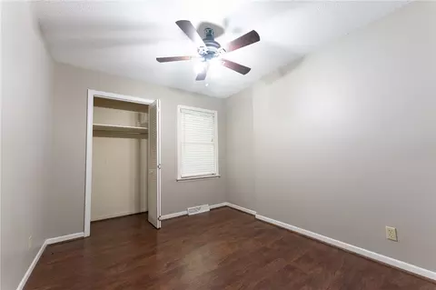 Bedroom - 117 Shaftsbury Rd, Clemson, SC 29631 photo 4 of 5