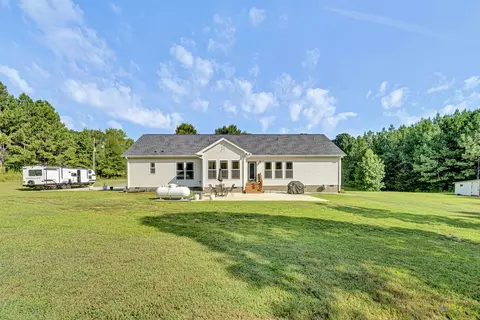 Exterior - 620 Daventon Rd, Honea Path, SC 29654 photo 6 of 8