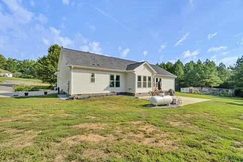 Exterior - 620 Daventon Rd, Honea Path, SC 29654 photo 7 of 8