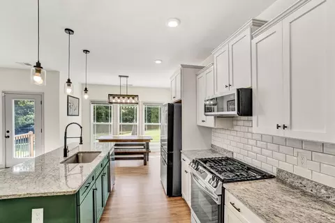 Kitchen - 620 Daventon Rd, Honea Path, SC 29654 photo 1 of 5