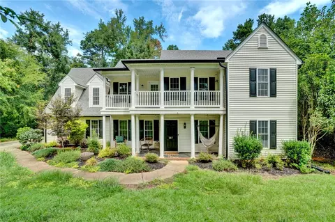 287 Cherokee Dr, Fair Play, SC 29643