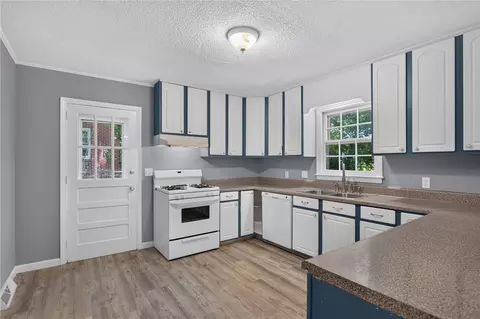 Kitchen - 1104 White St, Pendleton, SC 29670 photo 1 of 3