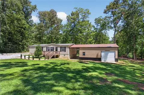 329 S Dellwood Rd, Mountain Rest, SC 29664