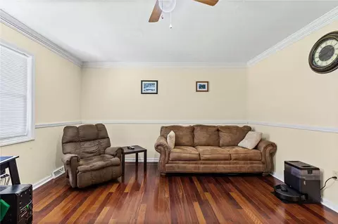 Living - 322 Tribble St, Honea Path, SC 29654 photo 2 of 3