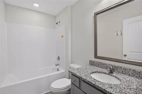 Bath - 312 Phillips Dr, Pendleton, SC 29670 photo 3 of 3