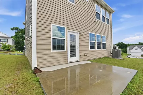 Exterior - 365 Sliding Rock Dr, Pendleton, SC 29670 photo 5 of 7