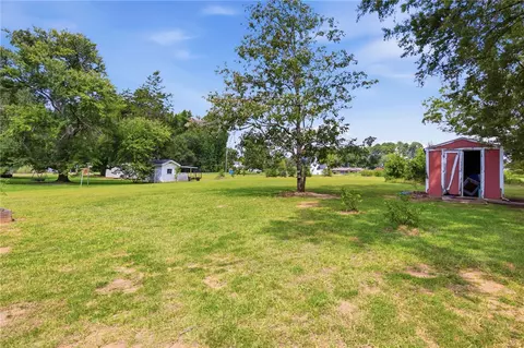 Exterior - 26 Oak Dr, Honea Path, SC 29654 photo 6 of 8