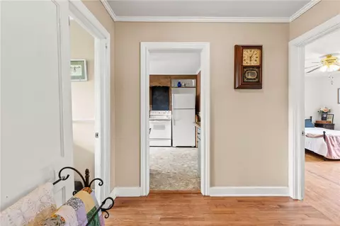Entry Way - 26 Oak Dr, Honea Path, SC 29654 photo 2 of 2