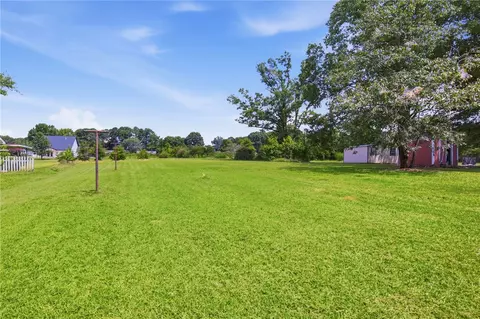 Exterior - 26 Oak Dr, Honea Path, SC 29654 photo 8 of 8