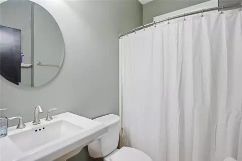 Bath - 207 Devonhurst Dr, Seneca, SC 29678 photo 1 of 5