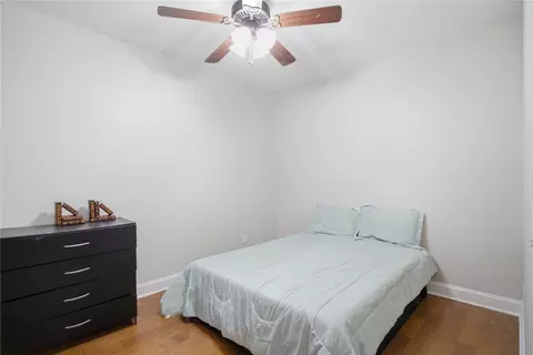 Bedroom - 207 Devonhurst Dr, Seneca, SC 29678 photo 7 of 8