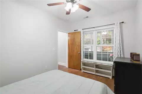 Bedroom - 207 Devonhurst Dr, Seneca, SC 29678 photo 8 of 8