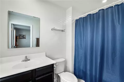 Bath - 115 Queens Mill Ct, Pendleton, SC 29670 photo 2 of 3