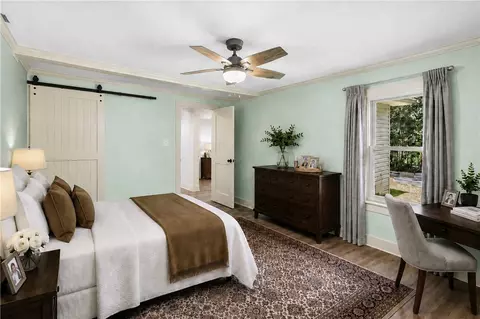 Bedroom - 203 Muller Rd, Walhalla, SC 29691 photo 4 of 6