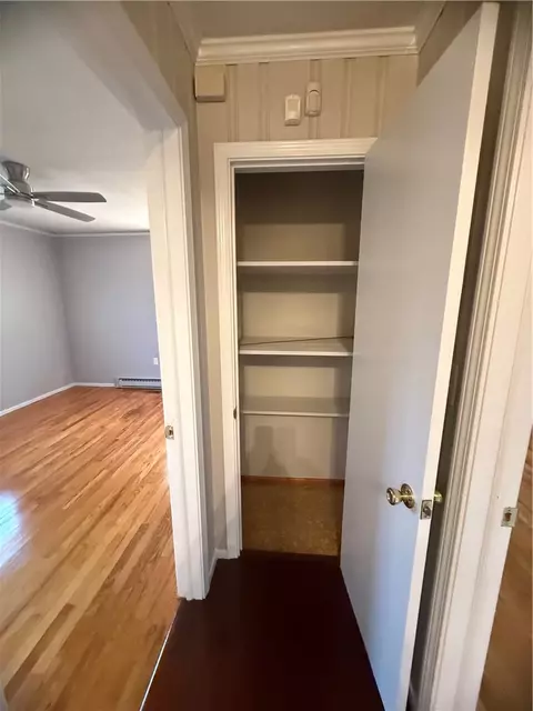 Entry Way - 2008 Bolt Dr, Anderson, SC 29621 photo 1 of 1