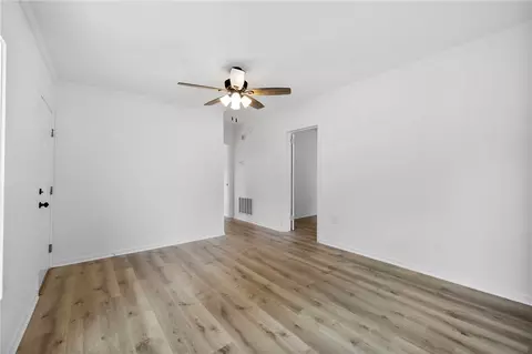 Living - 201 S 8th St, Easley, SC 29640 photo 6 of 10