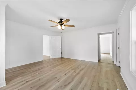 Living - 201 S 8th St, Easley, SC 29640 photo 9 of 10