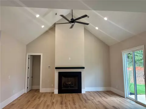 Living - 854 Perkins Creek Rd, Seneca, SC 29678 photo 4 of 4