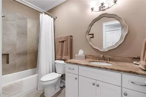 Bath - 329 High Hampton Rd, Salem, SC 29676 photo 3 of 5