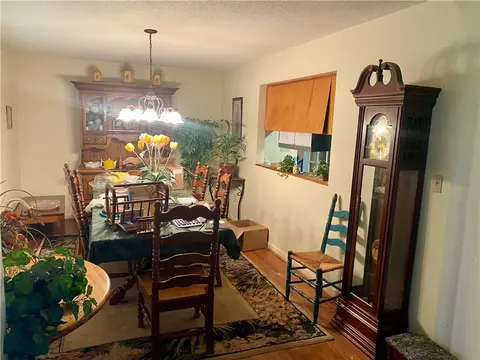 Dining - 327 Five Forks Rd, Anderson, SC 29621 photo 4 of 4