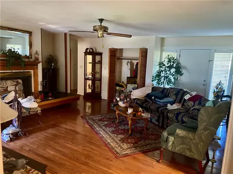 Living - 327 Five Forks Rd, Anderson, SC 29621 photo 1 of 3
