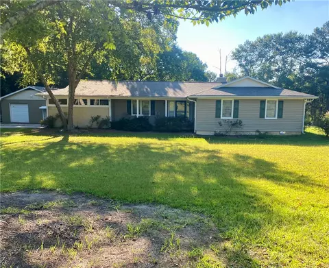 Exterior - 327 Five Forks Rd, Anderson, SC 29621 photo 2 of 11