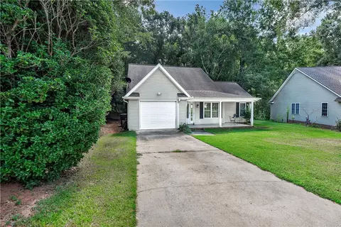 Exterior - 126 Grand Oak Cir, Pendleton, SC 29670 photo 2 of 8
