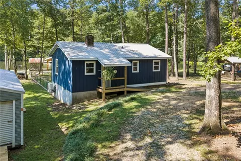 307 Bonner Rd, Mountain Rest, SC 29664