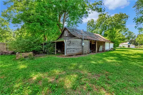 Exterior - 359 Earle Rd, Central, SC 29630 photo 7 of 13