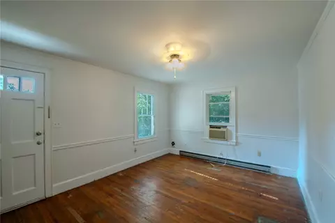 Living - 427 Lebanon Rd, Pendleton, SC 29670 photo 1 of 6