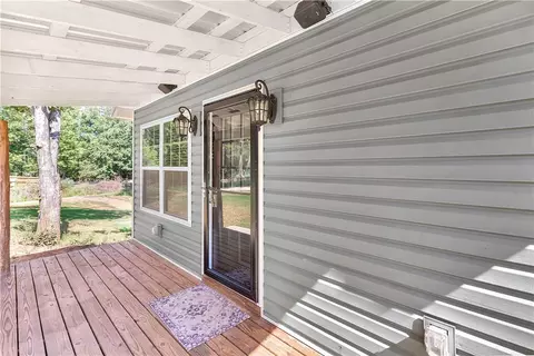 Exterior - 464 Cedar Tree Dr, Walhalla, SC 29691 photo 5 of 9