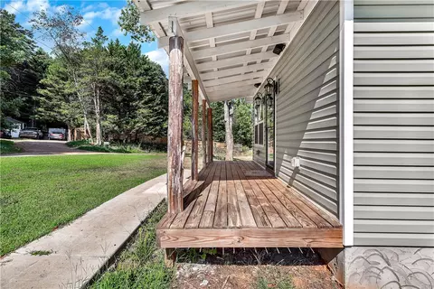Exterior - 464 Cedar Tree Dr, Walhalla, SC 29691 photo 4 of 9