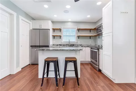 Kitchen - 464 Cedar Tree Dr, Walhalla, SC 29691 photo 2 of 3