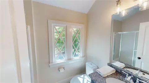 Bath - 521 Pershing Ave, Clemson, SC 29631 photo 4 of 4