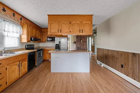 Kitchen - Undisclosed, Pickens, SC 29671 photo 1 of 4