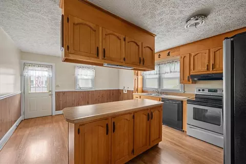 Kitchen - Undisclosed, Pickens, SC 29671 photo 4 of 4