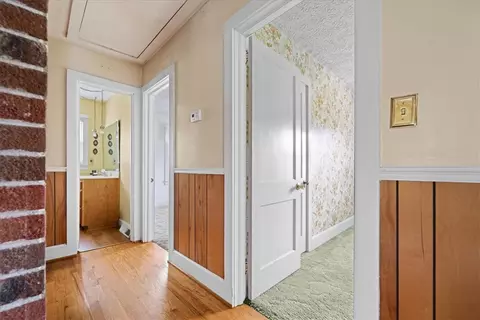 Entry Way - Undisclosed, Pickens, SC 29671 photo 1 of 1