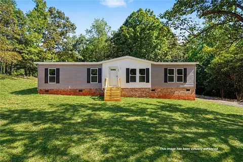 Exterior - 332 Shenandoah Dr, Easley, SC 29642 photo 2 of 6