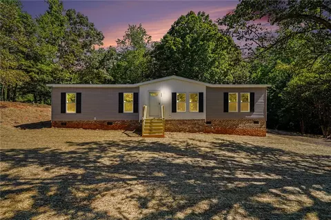 Exterior - 332 Shenandoah Dr, Easley, SC 29642 photo 3 of 6