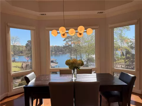Dining - 357 Stardust Ln, Seneca, SC 29672 photo 3 of 3