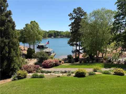 View/Area - 357 Stardust Ln, Seneca, SC 29672 photo 1 of 2