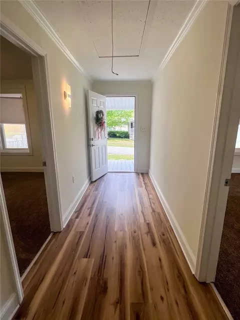 Entry Way - 12 Guy St, Pelzer, SC 29669 photo 2 of 2