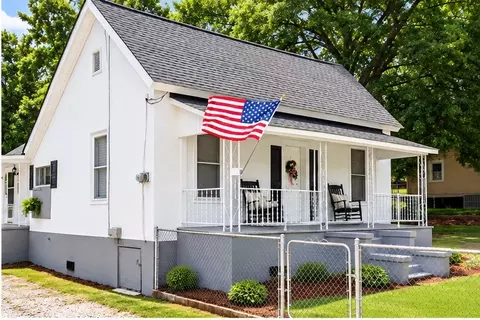 Exterior - 12 Guy St, Pelzer, SC 29669 photo 3 of 7